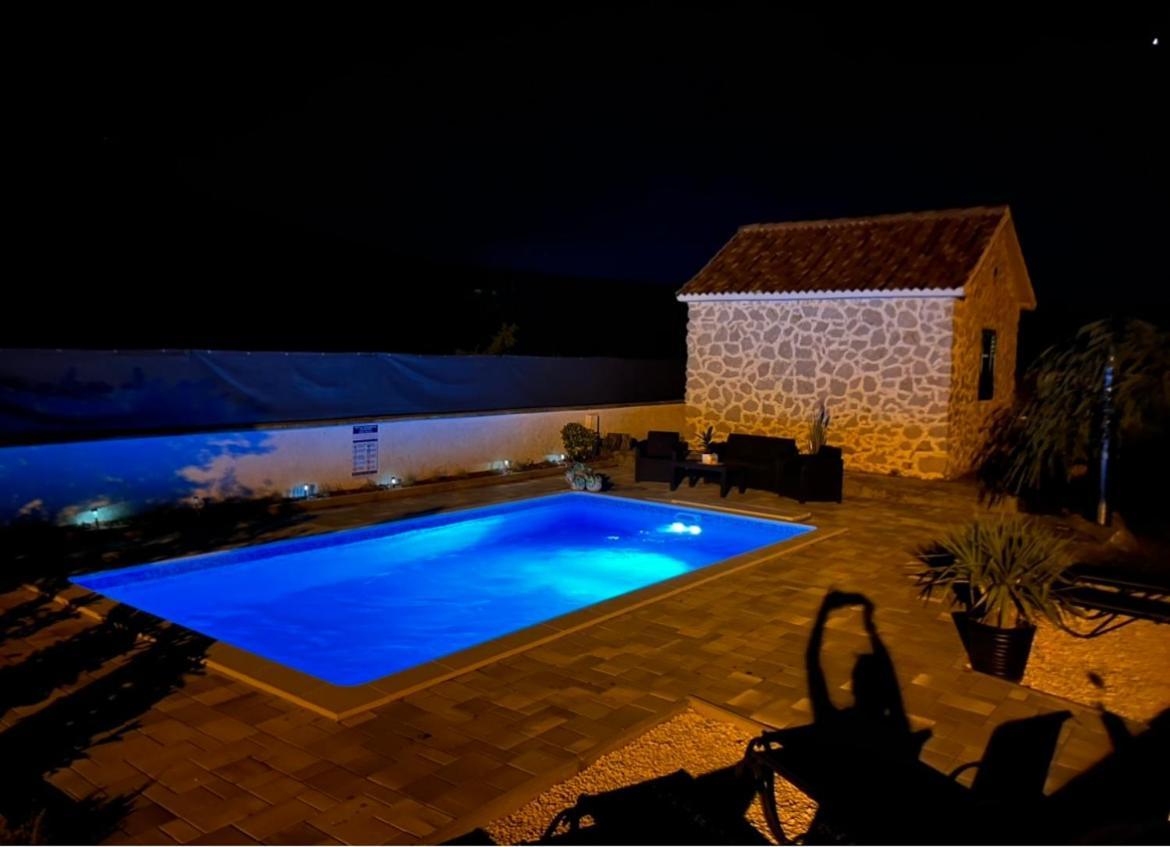 Mediterranean Olive Waterfallskrka-Croatia Βίλα Gulin Εξωτερικό φωτογραφία